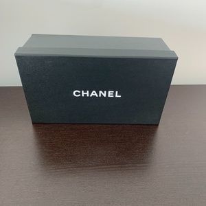 Chanel Box